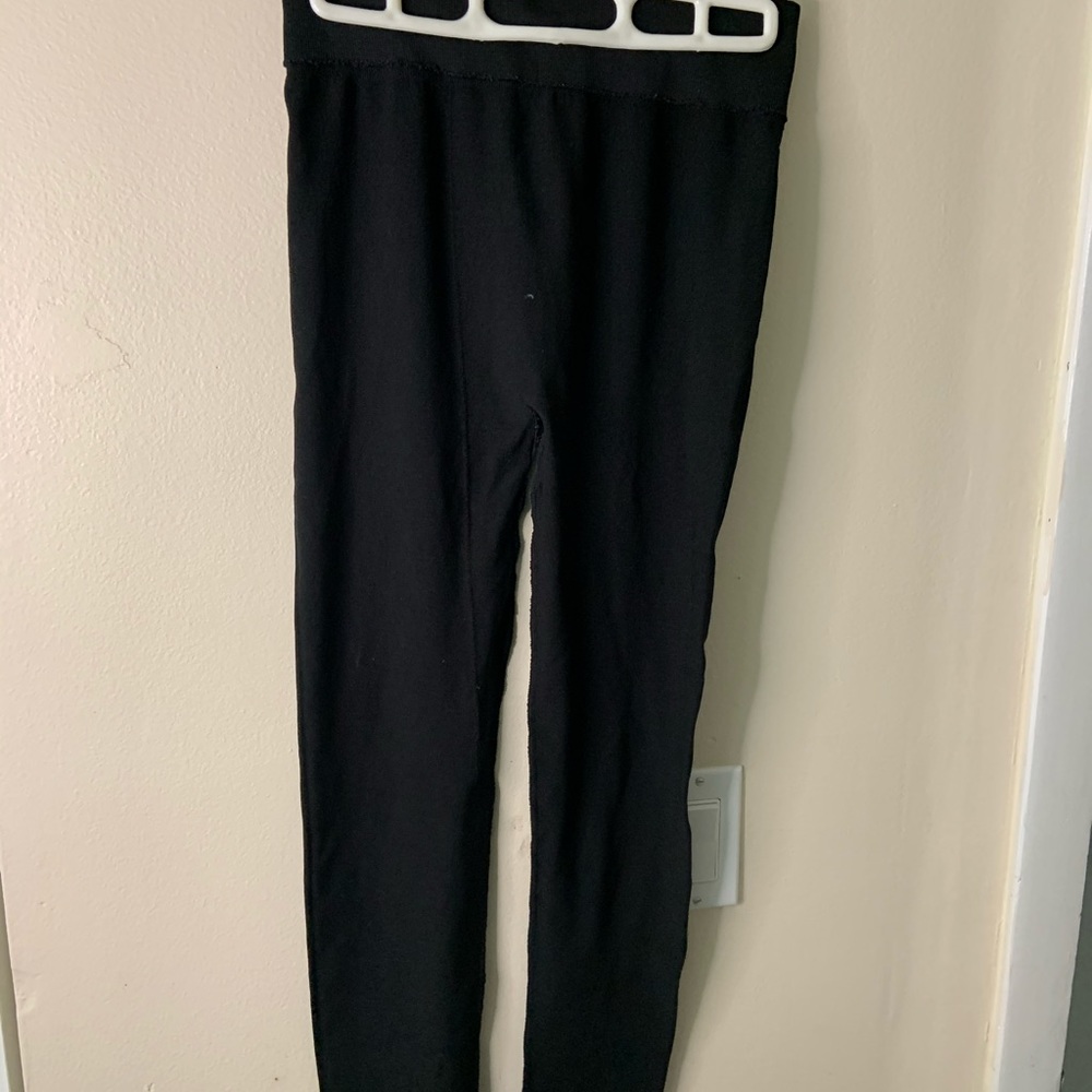 Black long leggings
